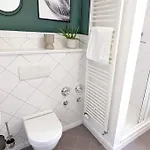 公寓 Stylisches Villa-apartment In Schlossgartennaehe 什未林