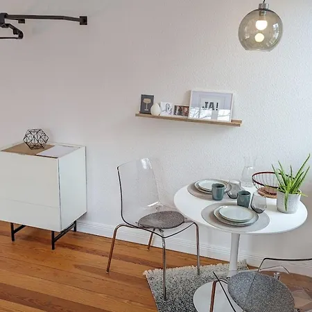 Stylisches Villa-apartment In Schlossgartennaehe *