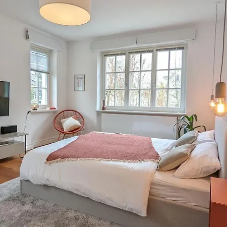公寓 Stylisches Villa-apartment In Schlossgartennaehe 什未林